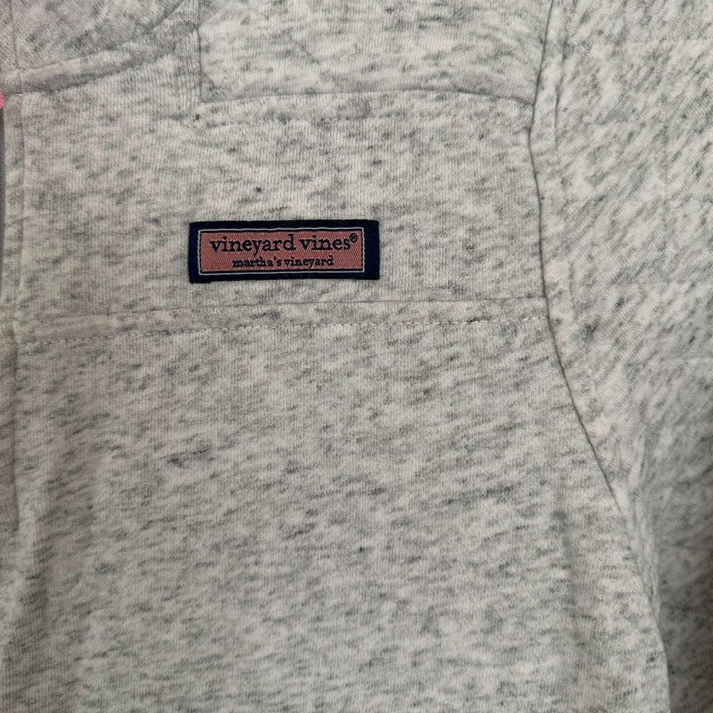 Vineyard Vines Grey Quilted Quarter Zip Sweatshirt Girls L(14) - Picture 4 of 10